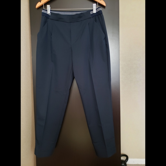 ZARA Trafaluc Collection Cropped Pants Size M - Picture 2 of 6
